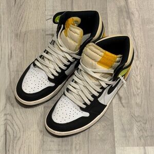 Nike Air Jordan 1 Volt Gold sz 10